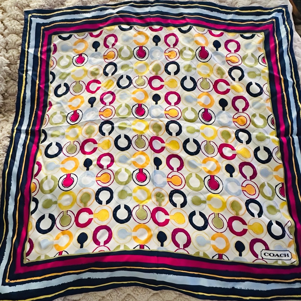 NWT Authentic Vintage Coach Silk Colorful Op Art C’s Scarf!
